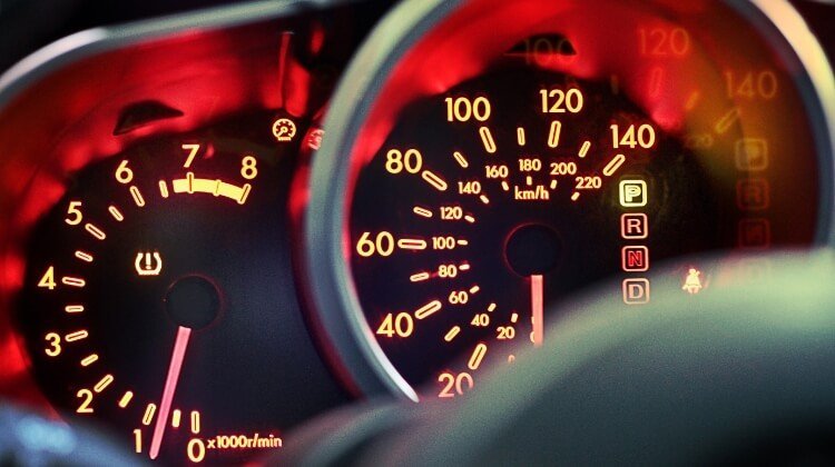 ¿Qué es la reprogramación del motor?