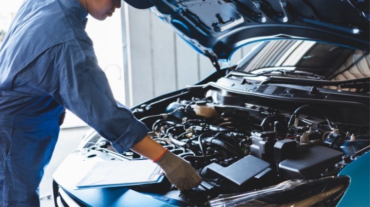 Problemas Comunes que Afectan el Rendimiento de tu Coche